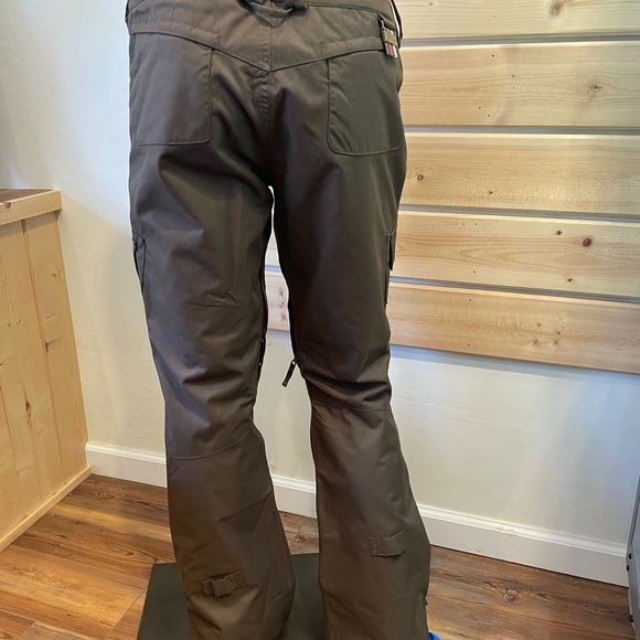 B by Burton Dryride brown snowboard pants M. - Picture 4 of 7